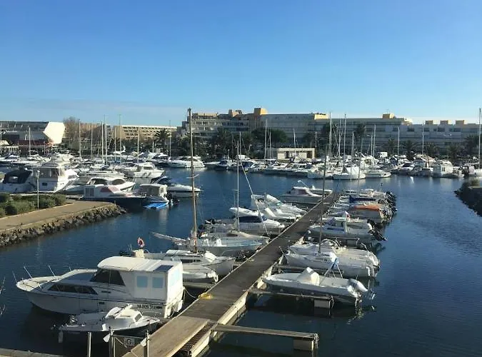 Naturiste Cap D'agde Port Vénus 113 *